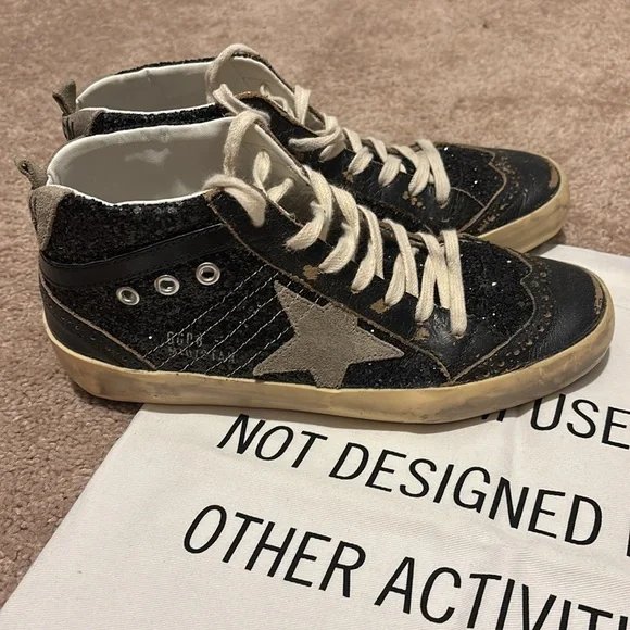 Golden goose - Picture 3 of 10